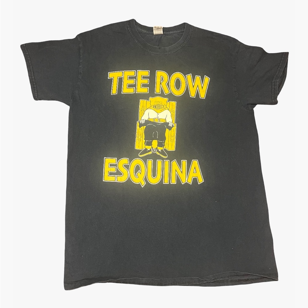Black T-Shirt Tee Row Esquina Yellow Graphic Gildan Heavy Cotton Size Medium